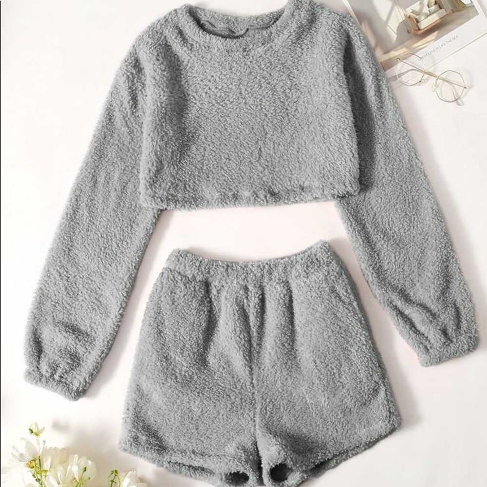 Teddy Crop Top And Shorts Lounge Set w/ pockets!